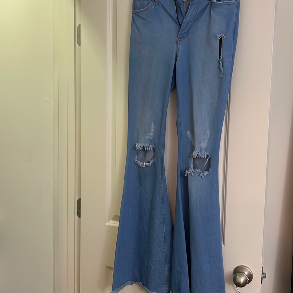 Wide high waisted jeans